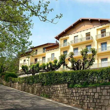 Acque Tra Lago Maggiore E Orta